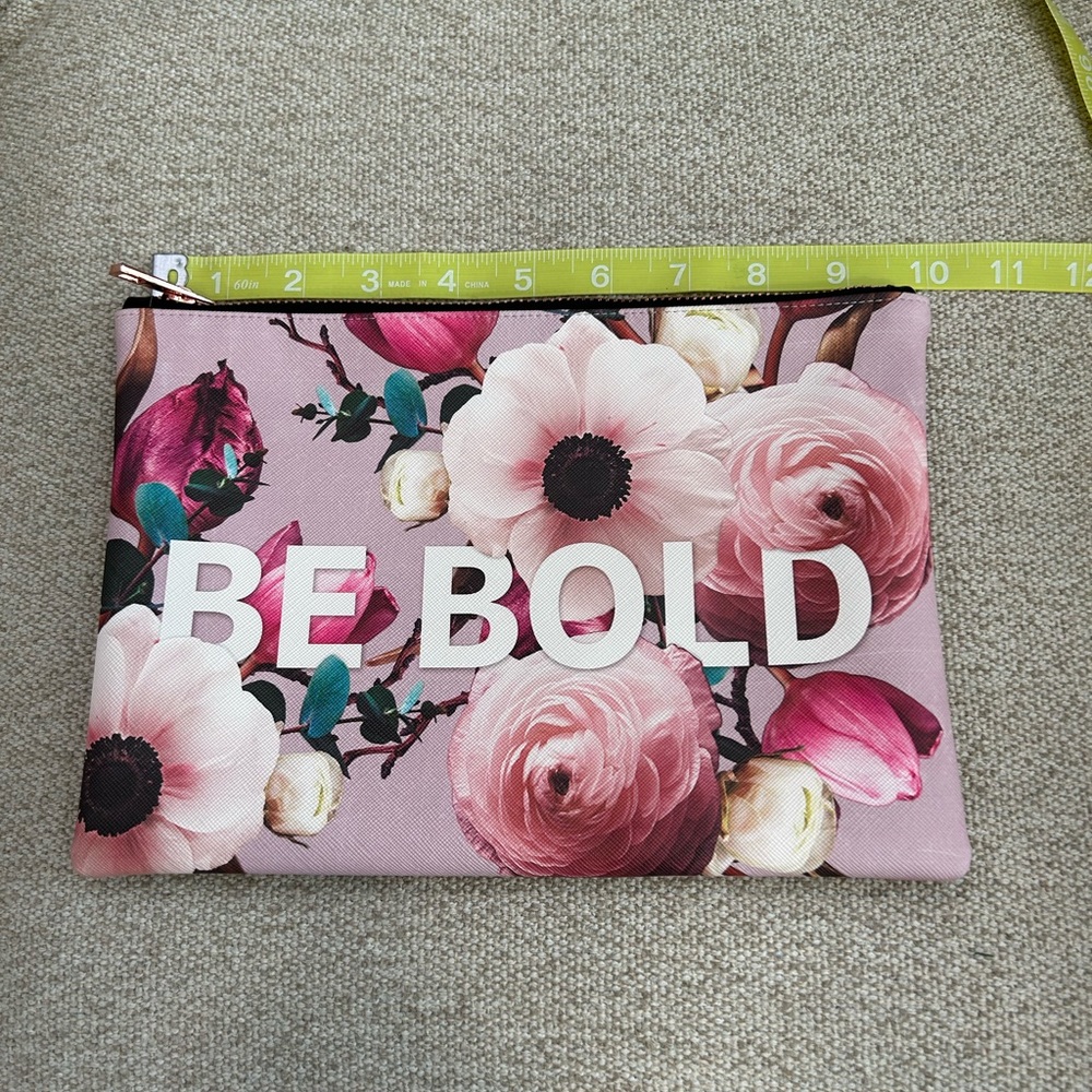 Studio Oh! zippered BE BOLD pouch
